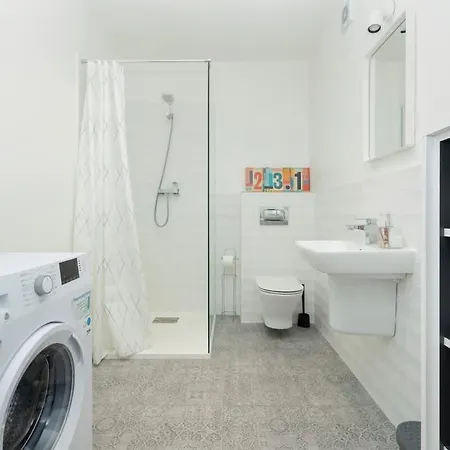 Apartment Jasny Z Balkonem W Swinoujsciu By Renters *